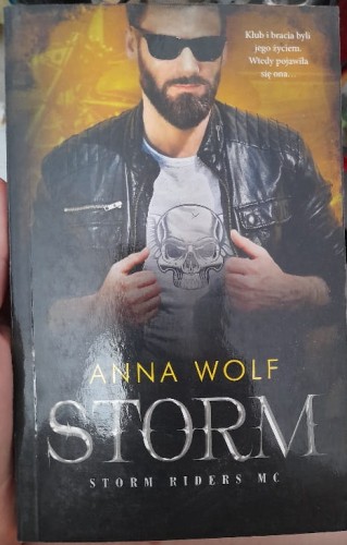 storm_pocket_o_1.jpg