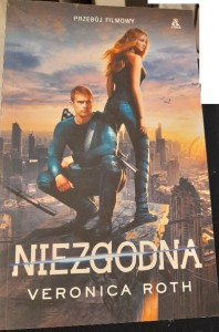 Veronica Roth "Niezgodna" outlet