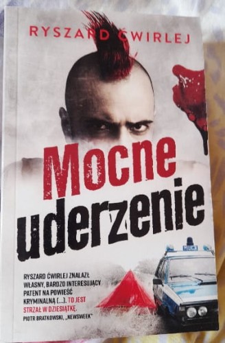 MocneUderzenie_o_1.jpg